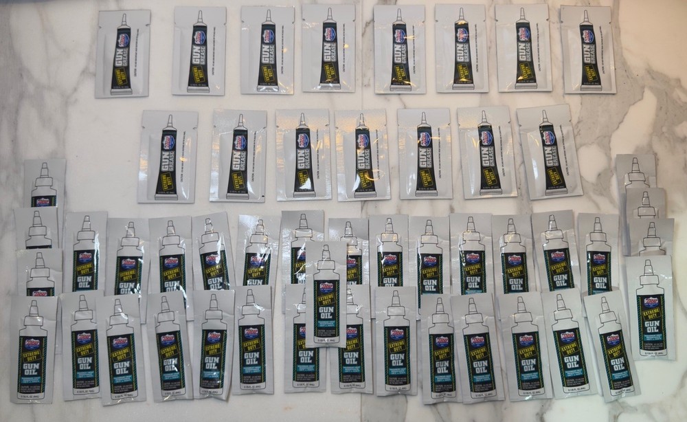 Lucas Extreme Duty Gun Grease & Gun Oil .135oz Field/Travel Packets – 50 COUNT