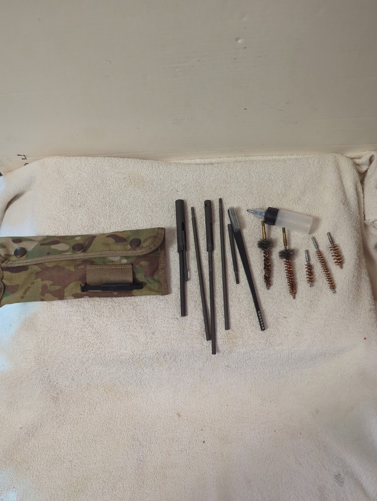 Camouflage Gun Cleaning Kit with Case, Brushes, Rods, Pre-owned