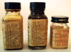 VTG HERTER’S GUNSTOCK FINISHING KIT NO. 12 SATINSILICOL FRENCH RED LIQUID Aa