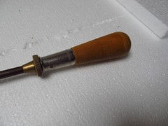 VINTAGE 49″ SOLID RIFLE CLEANING ROD Brass Tip and Sliding Ring, Wood Handle
