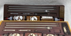 Outers Rifle Cleaning Kit New Old Stock Model P-477-223.((C-1))