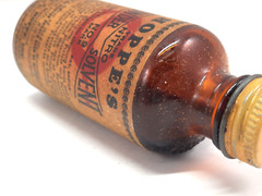 Vtg Hoppe’s No.9 Gun Nitro Powder Solvent Cleaner – almost empty Bottle 2oz
