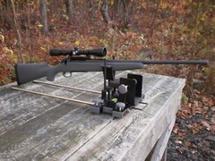 Rifle Sighting Vise Gun Shoot Rest Bench Hunting Cleaning Adjustable Portable