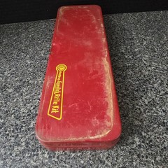 Vintage Outers Gunslick No 477 Rifle Cleaning Kit Steel Case Red Made In USA