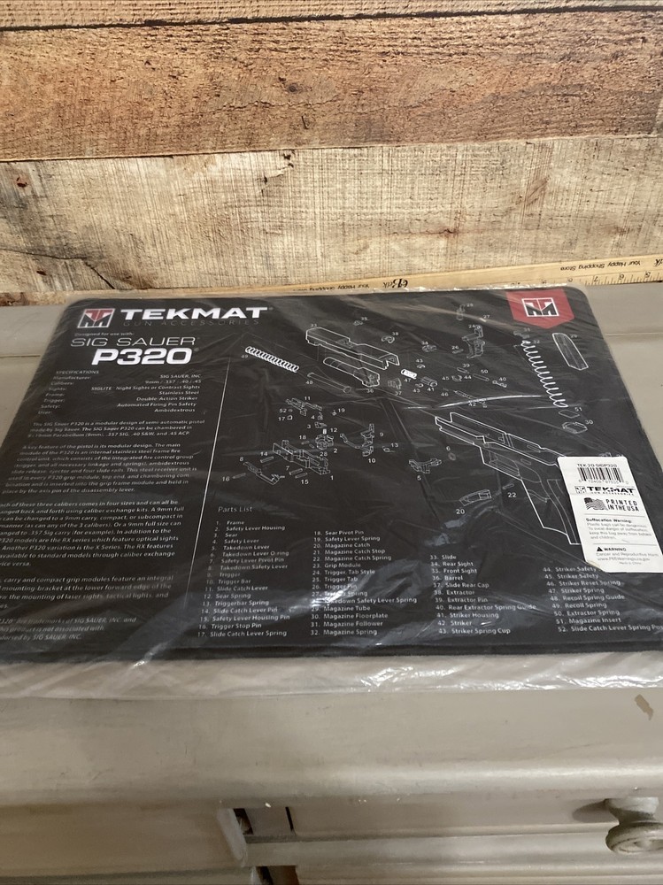 TekMat Non-Skid Cleaning Mat for use with Sig Sauer P320, Black 17″ X 11″