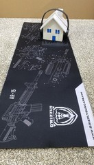 Ultimate Rifle Build 12″ x 36″ Gun Cleaning Mat Black AR-15 Exploded View