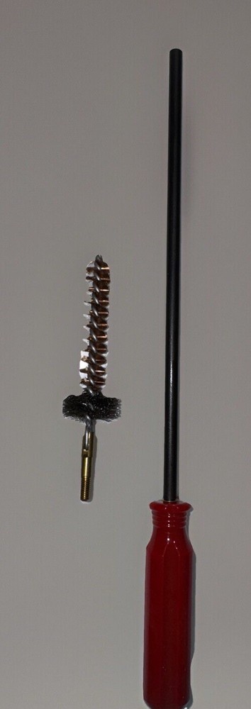 Rifle Chamber Cleaning Rod with 223 or 5.56 Chamber Brush New Unused