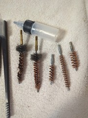 Camouflage Gun Cleaning Kit with Case, Brushes, Rods, Pre-owned
