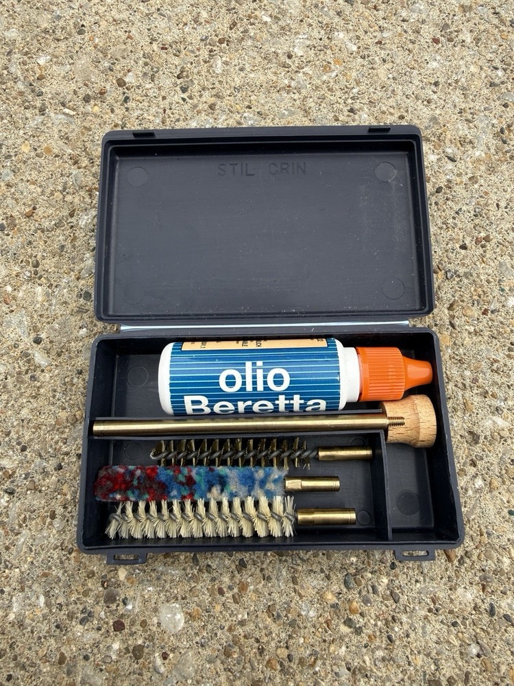 P. Beretta Cleaning Kit for 9mm Pistols w/Oil – SCK09 OEM Factory Kit