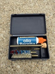 P. Beretta Cleaning Kit for 9mm Pistols w/Oil – SCK09 OEM Factory Kit