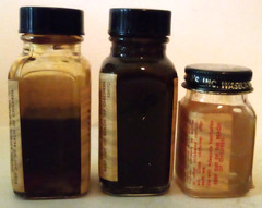 VTG HERTER’S GUNSTOCK FINISHING KIT NO. 12 SATINSILICOL FRENCH RED LIQUID Aa