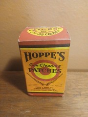 VTG Hoppes Gun Cleaning Patches No.3 270-35 Cal. Gauge