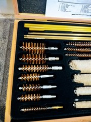 💥Winchester Universal Gun Cleaning Kit Rods Brushes Patches Swabs Wood Box💥