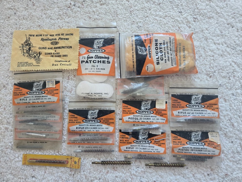 1 LOT of Hoppe’s Gun Cleaning Brushes VARIOUS calibers & parts VINTAGE N.O.S.