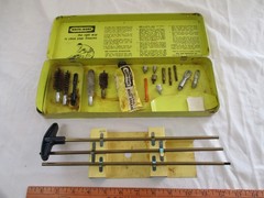 Vintage BRITE-BORE Deluxe Rifle Gun Cleaning Kit Yellow Metal Box. No. 25A
