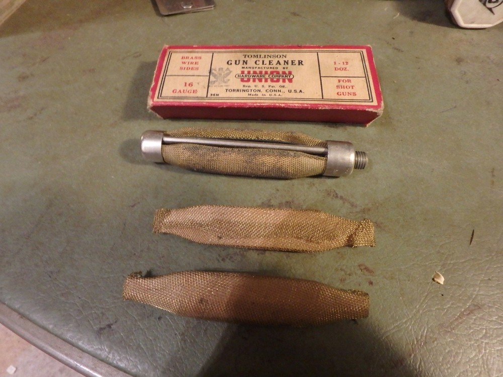 2N-vintage TOMLINSONN 16 gauge shotgun cleaning bundle, box, 2 brass sleeves etc
