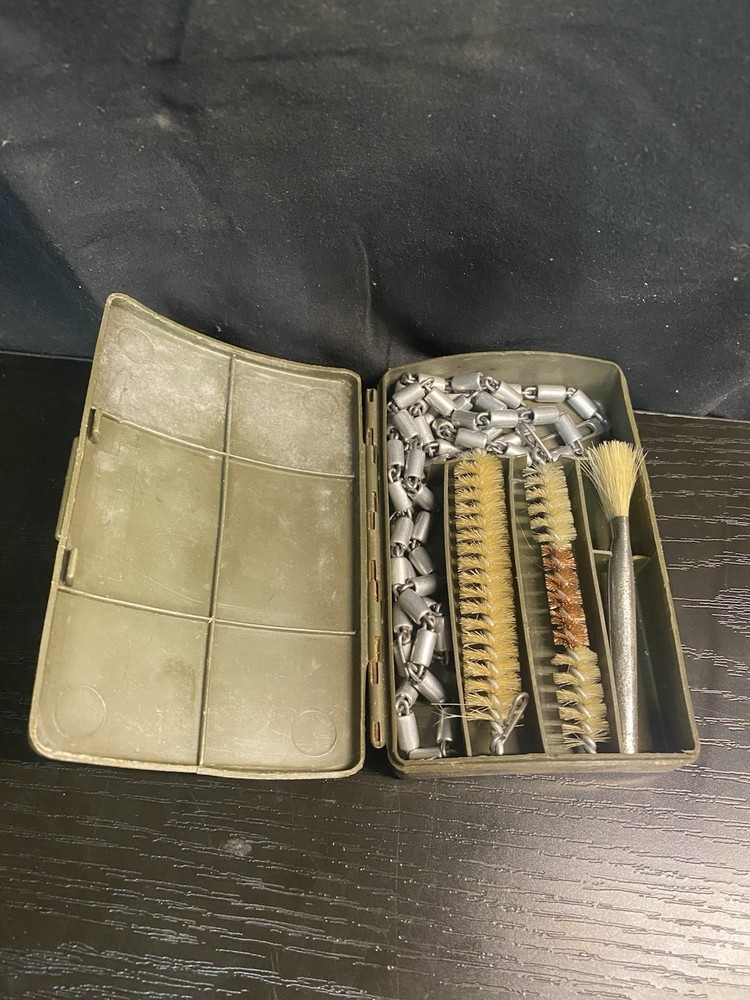 German Gun Cleaning Kit NSN 1005-12-140-6481