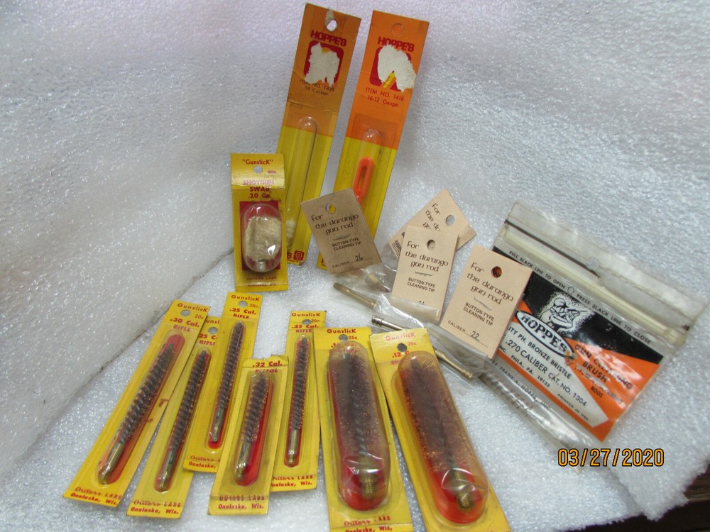 Hoppe’s GUN Cleaning kit Patches / Plus Cleaner Oil / Bore Brushes (ST6402)