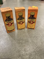 Vintage Hoppe’s No.9 Nitro Powder Solvent Bore Cleaner Bottles w/Box Nearly Full