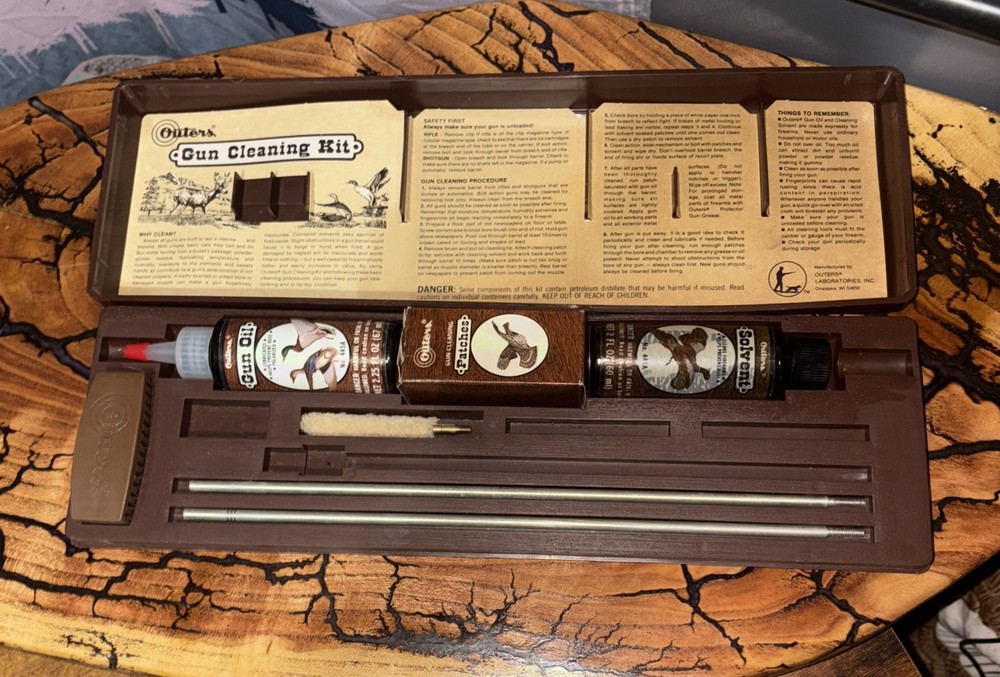 Outers-Gun Cleaning Kit, Oil, Solvent, Rod Accessories/Incomplete/D400520-00