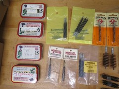 Rifle cleaning eqpt: bore brushes, swabs, jags, Otis Kit, pull through, silicone