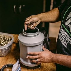 Heavy-Duty 7L Rotary Tumbler with Low Noise and Timer – Perfect for Reloading