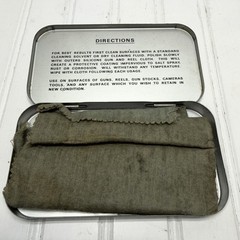 Vtg Outers Silicone Gun & Reel Polishing Cloth Pocket Pak No 420 Tin -USED-