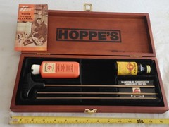 Hoppes Vintage Gun Cleaning Kit 11 Pcs/ Wood Case,Guide Manuel