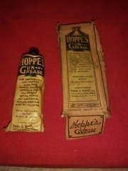 Vintage Hoppe’s Gun Cleaning Grease W/ Box Mostly Full Hunting