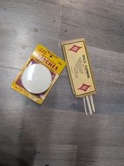 Vintage Gunslick Gun Cleaning Patches 12-16 GA. *NEW* Plus Dills. B1