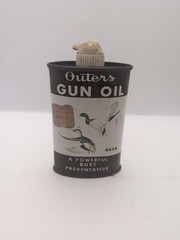 Vintage Outers Gun Oil Tin 445A with Duck Logo