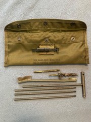 M16A1 RIFLE CLEANING KIT