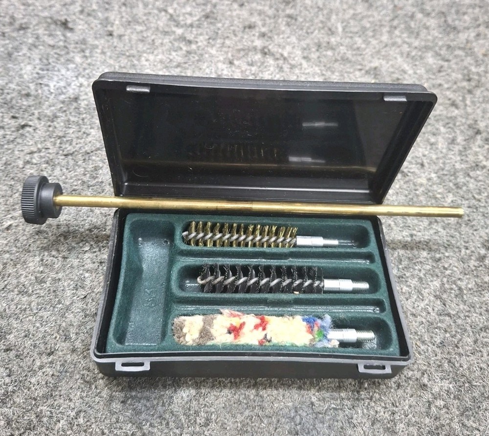 44-45 Caliber Pistol Cleaning Kit, Up To 7″ Barrel. Bx8