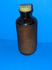 VINTAGE HOPPE’S NITRO POWDER SOLVENT #9 GLASS BOTTLE 10% Full
