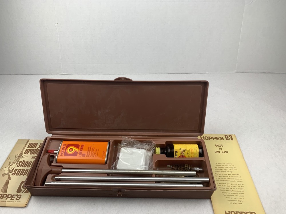 Vintage Hoppe’s No. 9 Gun Cleaning Kit Brown Hard Case Complete w/ Manuals & Oil