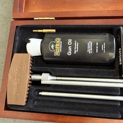 RedHead Deluxe Gun Cleaning Kit with Wood Case