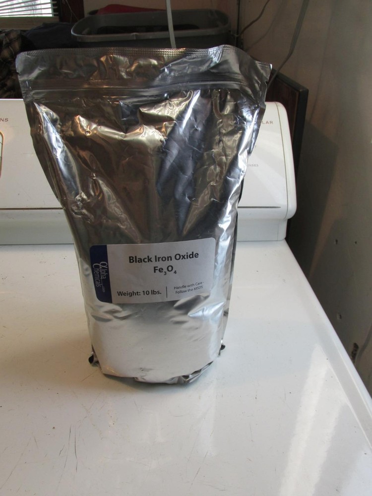 Black Iron Oxide – Fe3O4 – Natural – 10 Pounds