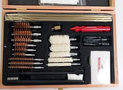 Winchester Universal 30 Piece Gun Rifle Cleaning Kit In Wood Case
