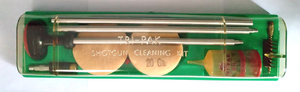 Vtg NOS 1950’s Tri-Pak 20 Gauge Shot Gun Cleaning Kit #520 Orig Box Retail $2.50
