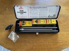 rare vintage new OUTERS Gun Cleaning Kit – 445 Oil Tin Rod Patches Solvent Case