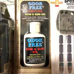 1 Odor free bow& gun oil,1 Speed Clip loading system, & 1 Slip 2000 Tactical Sys