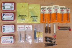 Rifle cleaning eqpt: bore brushes, swabs, jags, Otis Kit, pull through, silicone