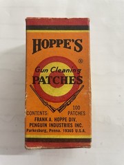 Vintage 1940’s Hoppe’s Gun Cleaning Patches No. 2 .22-.270 cal (full box) unused
