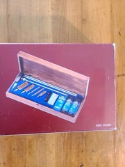 Outers DELUXE UNIVERSAL GUN CLEANING KIT Rifle Pistol Shotgun, All Calibers, NEW