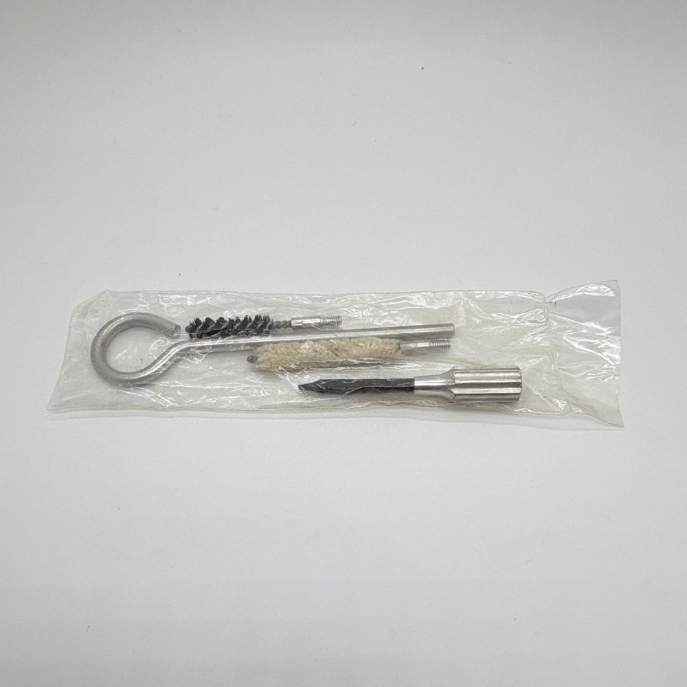 Vintage Smith & Wesson 4 piece 5 inch cleaning kit with screwdriver New Factory