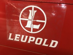Leupold Gun Cleaning Mat ” Calling the shots” Scope + Window cling WW ship