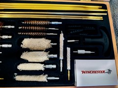 💥Winchester Universal Gun Cleaning Kit Rods Brushes Patches Swabs Wood Box💥
