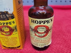 Vintage Hoppe’s No. 9 Gun Cleaning Solvent Bottle Box Glass Bottle