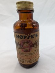 Vintage 1950s Hoppe’s No. 9 Nitro Powder Solvent Glass Bottle EMPTY