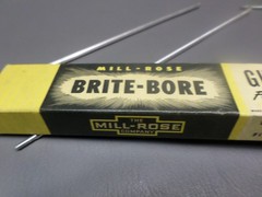 VINTAGE MILL – ROSE BRITE BORE GUN CLEANING ROD – NO. 3001 W/ BOX – 22 CAL.